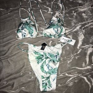 nwt bikini bottoms